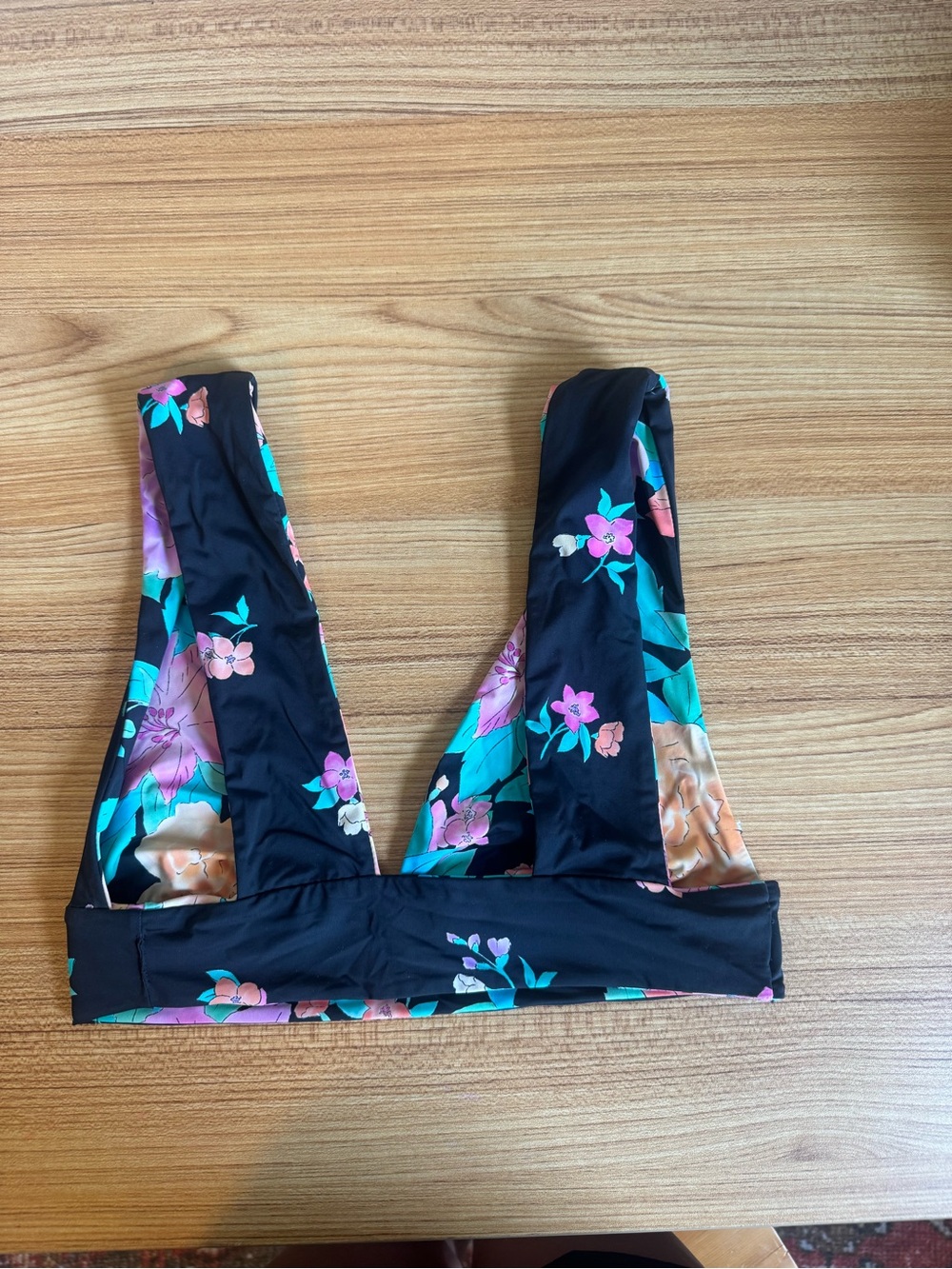 Billabong Reversible Floral Bikini Top - Picture 4 of 4
